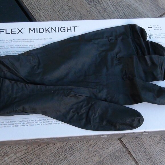 (300) MicroFlex Midknight MK-296 Disposable NITRILE Exam Gloves Powder Free XS - Picture 3 of 8